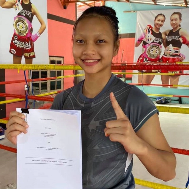 "ซุปเปอร์เกิร์ล" ข้ามรุ่นบู๊มวยหญิงอาร์เจนตินาศึกวันฯ