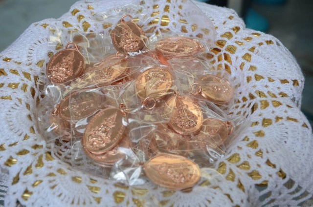 แจกฟรี! เหรียญพุทธซ้อน รุ่นปราบโควิด-19 พินาศสิ้น