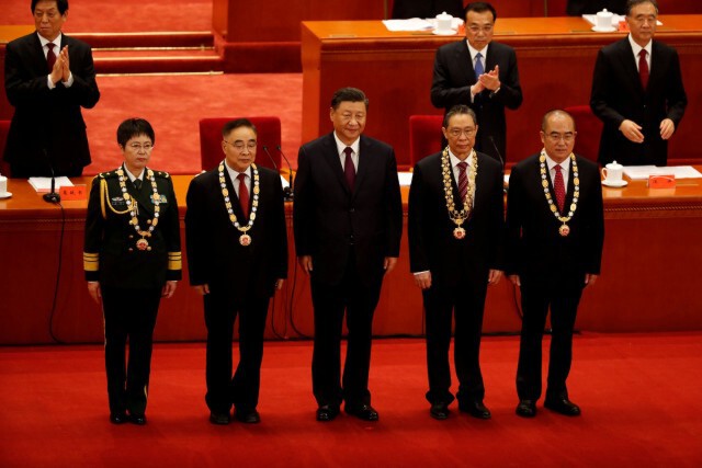 ผู้นำจีนมอบเหรียญรางวัลแก่ 4 ฮีโรสู้โควิด-19