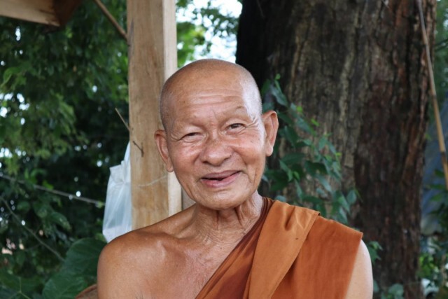 พระดีใจชาวบ้านร่วมตั้งกฎจับโจรขโมยปลากินข้าวก้นบาตร