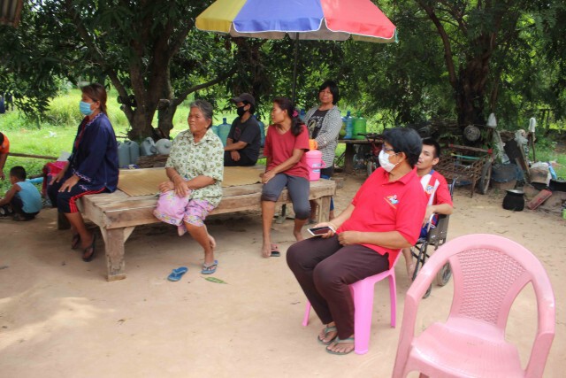 ตำรวจเตรียมแจ้งข้อหา ผญบ.ฟันศอกลูกบ้านหัวน็อกพื้น