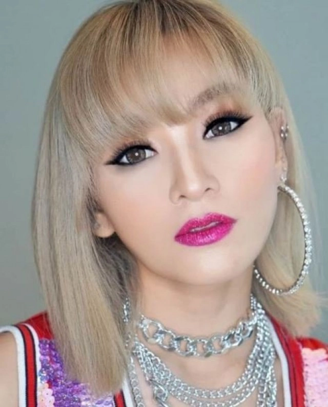 แคนดี้  ฟาดแรงอิงอิง ถึงสถาบันเมียน้อยอยากมีตัวตน จนธัญญ่าตอบเมนต์รักรัวๆ