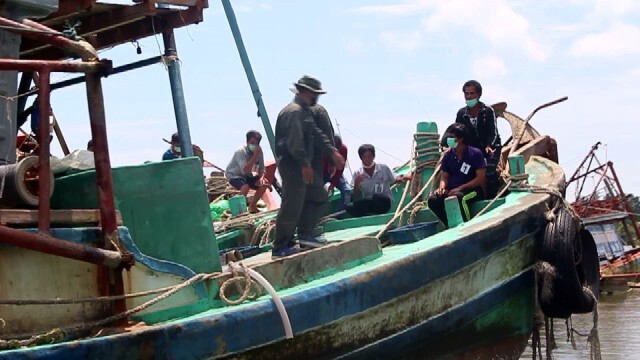 จับเรือเวียดนามลุกล้ำน่านน้ำ เร่งคัดกรองโควิดลูกเรือทันที
