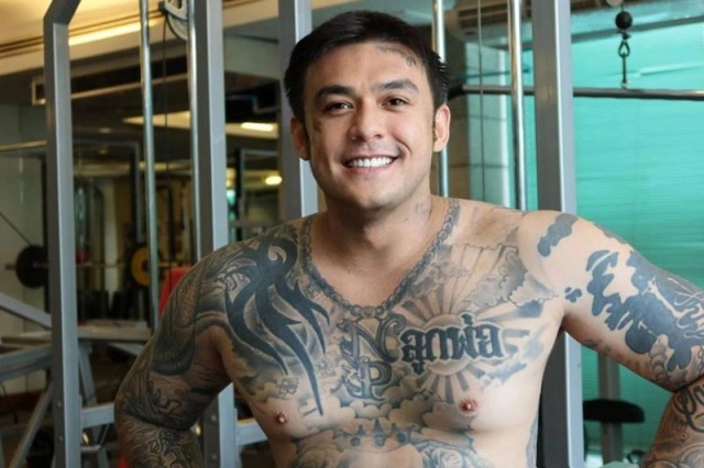 "นิกกี้ พิ้ม" ว่าที่คุณพ่อป้ายแดง ภรรยาตั้งท้องลูกคนแรกแล้ว