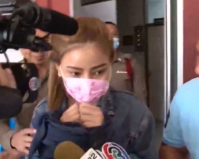 รวบได้แล้วสาวหลอกหนุ่มดาวน์ รถแล้วเชิดกว่า 10 คัน
