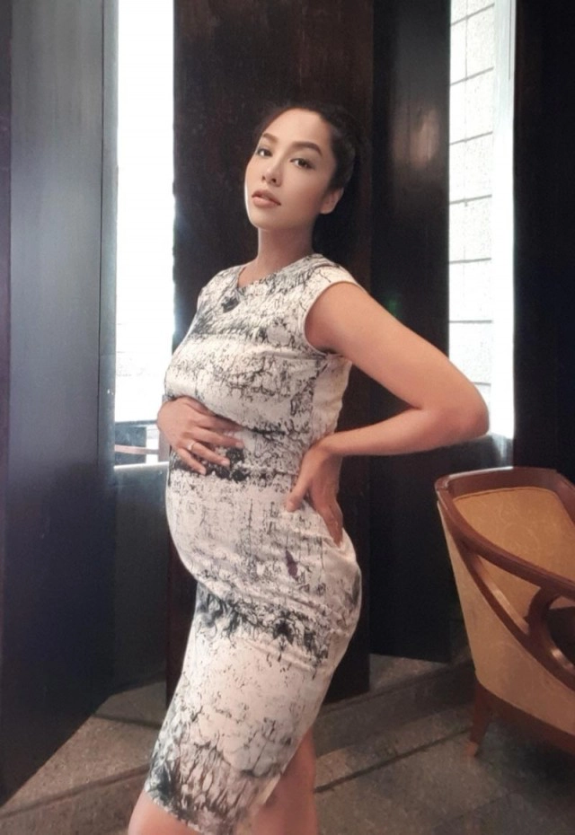 "นิกกี้ พิ้ม" ว่าที่คุณพ่อป้ายแดง ภรรยาตั้งท้องลูกคนแรกแล้ว