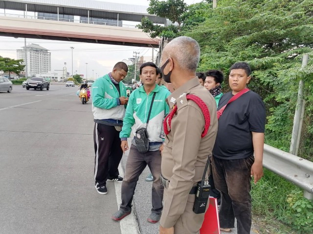 หนุ่มไลน์แมนมอเตอร์ไซด์หายขณะช่วยนักศึกษารถชน