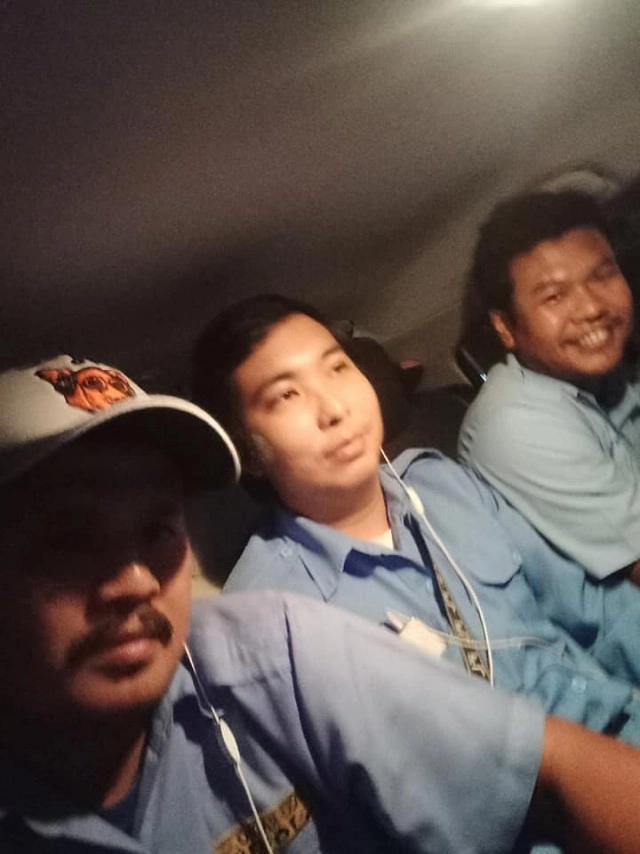 สาววัย 19 เรียกแท็กซี่ส่งบ้านตจว. ไม่มีเงินเลยเสนอตัวเข้าแลก คนอาสาตามไปส่งเพียบ