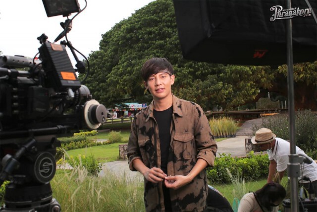 "เต้ย อภิวัฒน์" จับไมค์ร้องเพลงประกอบหนัง  ยอดวิวปัง