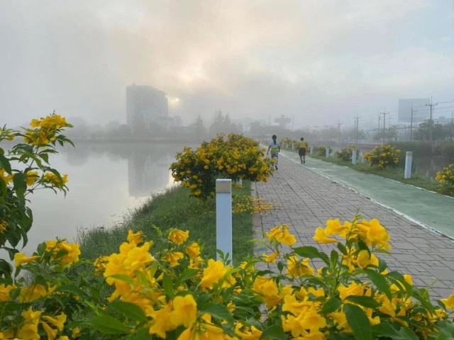ประมวลภาพความสวยงามของ "อ.เมืองขอนแก่น" เกิดปรากฎการณ์ "ทะเลหมอก"