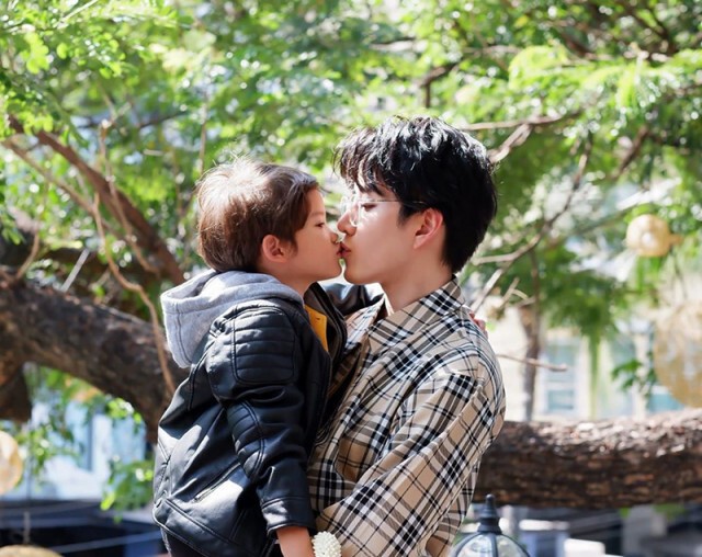 "ไมค์" พึ่งอำนาจศาล ยื่นขอสิทธิ์ความเป็นพ่อ "แม็กซ์เวลล์" ร่วมกับ "ซาร่า"