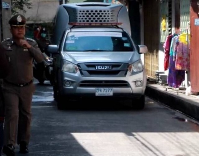 หิ้วมือแทงพ่อค้ากระเพาะปลา"ทำแผน"
