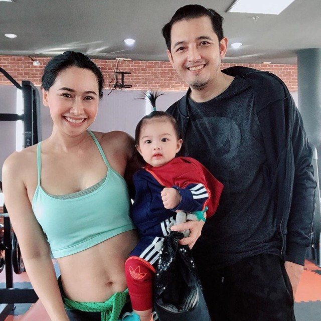 ไม่มีวันปล่อยลูกจากอก "ศรราม" กอดลูกสู้ บาดเจ็บต้องหาย