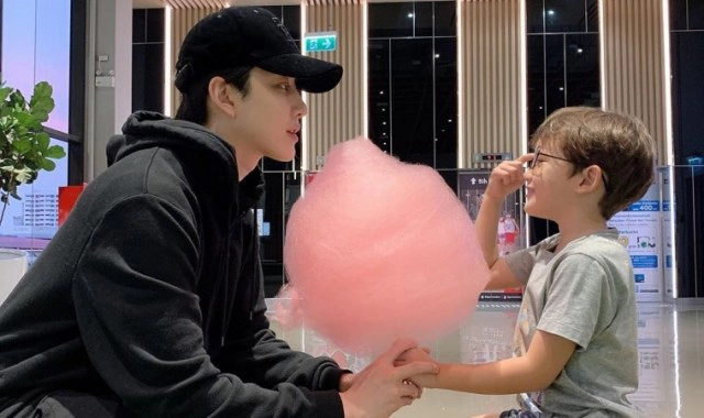 ลือหนาหู! ไมค์ พิรัชต์ ขอดูแลลูกเพราะห่วง เหตุ "ซาร่า" กำลังมีลูกกับหนุ่มต่างชาติ!?