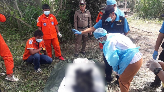 พบศพเผาเป็นตอตะโกในรถ 6ล้อคาดถูกฆ่าอำพราง