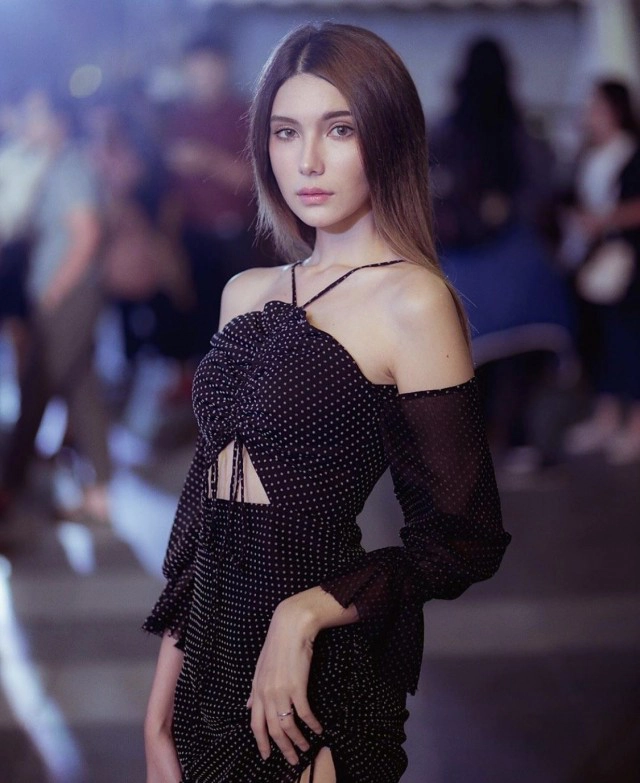 ลือหนาหู! ไมค์ พิรัชต์ ขอดูแลลูกเพราะห่วง เหตุ "ซาร่า" กำลังมีลูกกับหนุ่มต่างชาติ!?