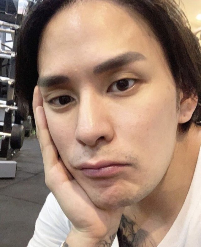 "พ่อแทค" สยบดราม่า แทคไม่ดูแลแม่แท้ๆ แฉเอง ในอดีตลูกป่วย แม่ไม่เคยมาดู