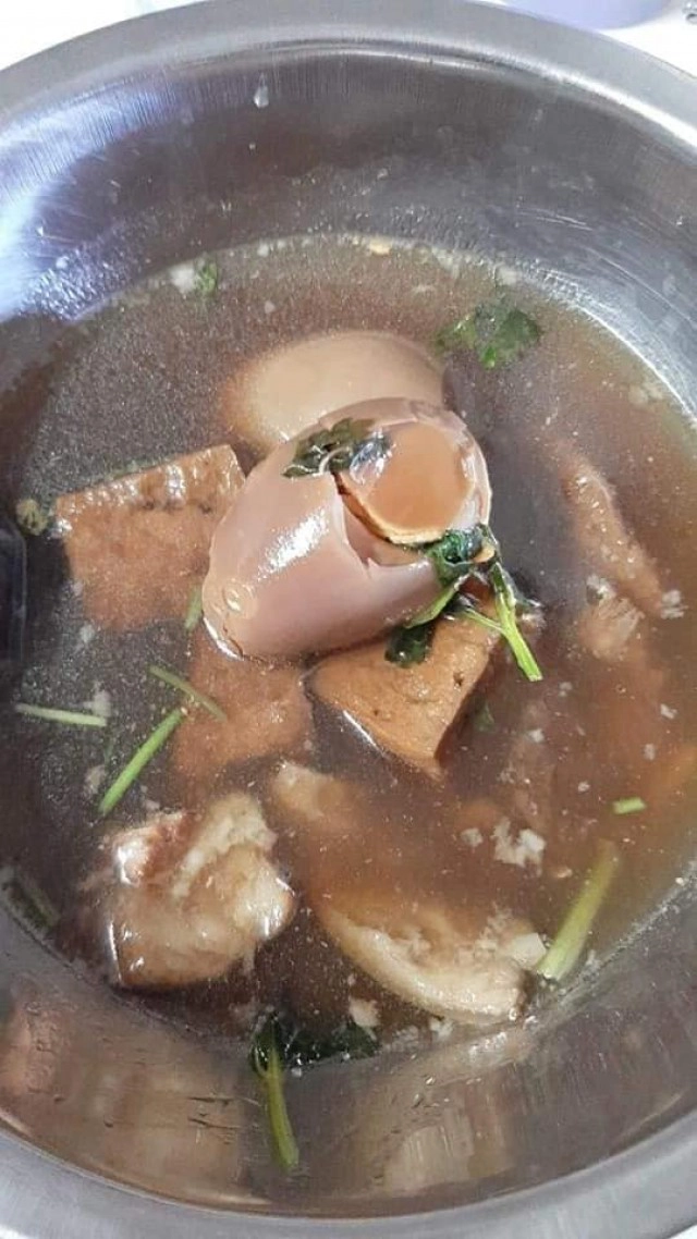 ดราม่าไข่พะโล้ หมูก็ชิ้นบาง ลูกค้าเจอราคาจะแพงไปไหน