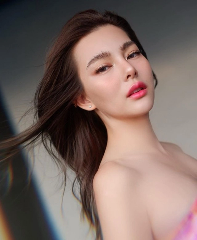 "ดิว อริสรา" โพสต์ชุดว่ายน้ำรัวๆเด็ดจัด!!เล็กพริกขี้หนู