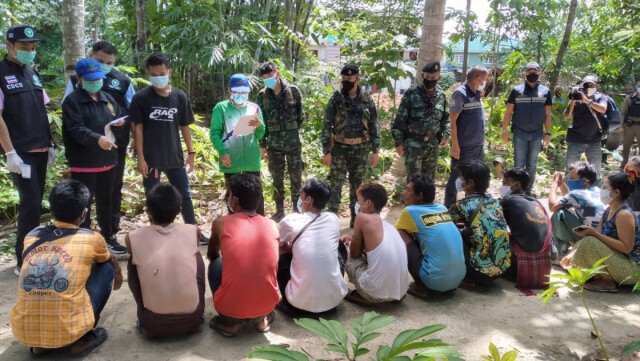 เมียนมากักตัวผู้ใกล้ชิดเด็กชายติดโควิด