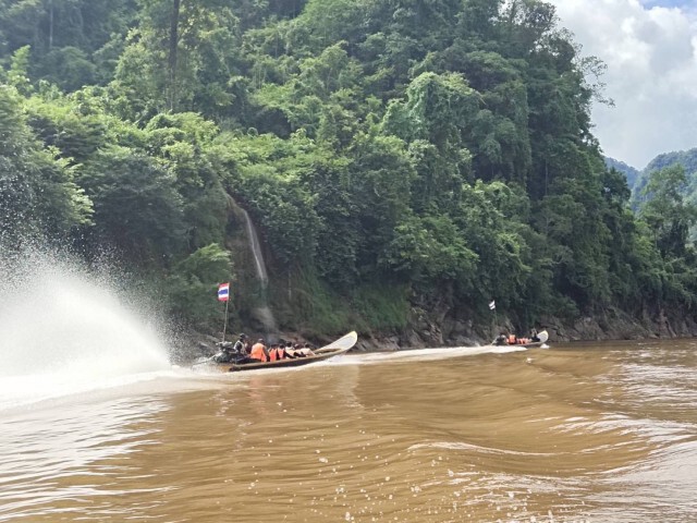 ลาดตระเวนลำน้ำเมยสกัดต่างด้าว