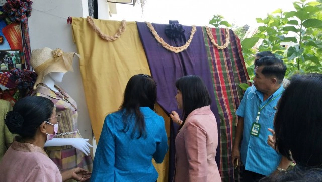 เตรียมขึ้นบัญชีมรดกทางวัฒนธรรม "กลุ่มไหมหลุ่งประดู่"