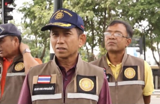 คนขอนแก่นให้เต็ม 100 ไฟแดงอัจฉริยะแยกสนามบิน
