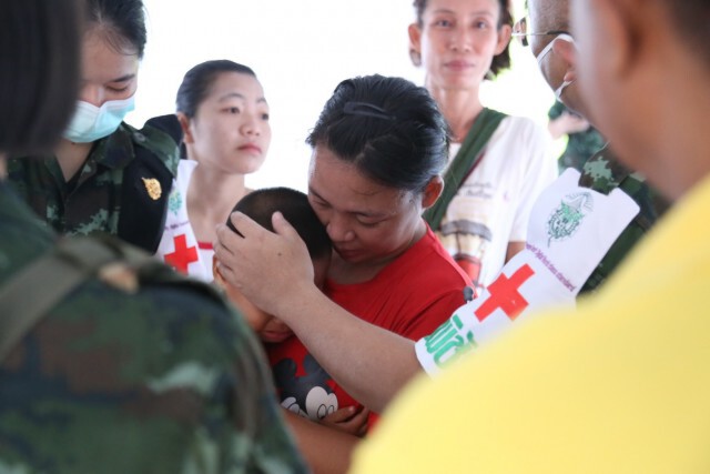 พบแล้ว"น้องไฟท์" คืนสู่อ้อมอก หลังหายจากบ้านนาน 14 ชั่วโมง