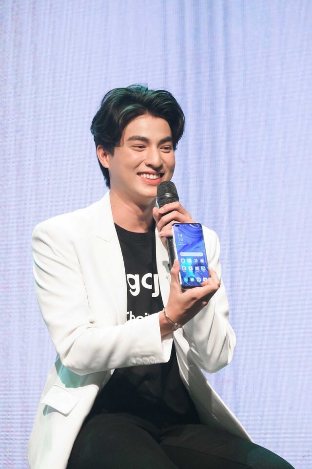 มิว-กลัฟ'ปัดรับงานคู่สยบบ้านแตก ชี้รักกันเหมือนเดิม