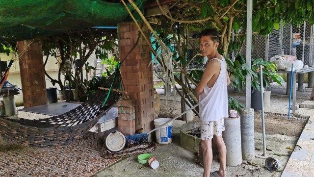 สุนัขไซบีเรียนผู้ภักดี สู้กับงูเหลือมยาว 5 เมตรป้องเจ้านาย