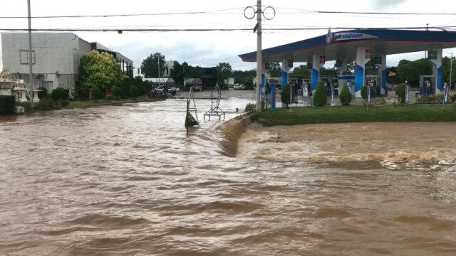 2 อำเภอใน จ.เพชรบูรณ์ อ่วม น้ำป่าทะลัก