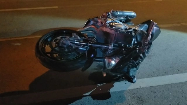 นักเรียนซิ่งบิ๊กไบค์ดับคาที่