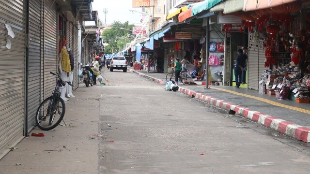 ประชาชนเร่งทำความสะอาดบ้านหลัง "โนอึล" ถล่ม