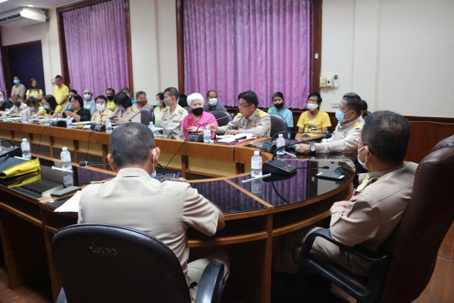 ร้องนายทุนแอบเลี้ยงนกนางแอ่นกลางเมืองพิษณุโลก