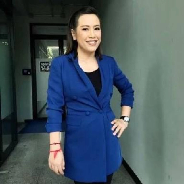 เศร้า! มะเร็งคร่าผู้ประกาศข่าว "โอเปิ้ล-ประภาพร เชาวนาศิริ" วัย 41 ปี