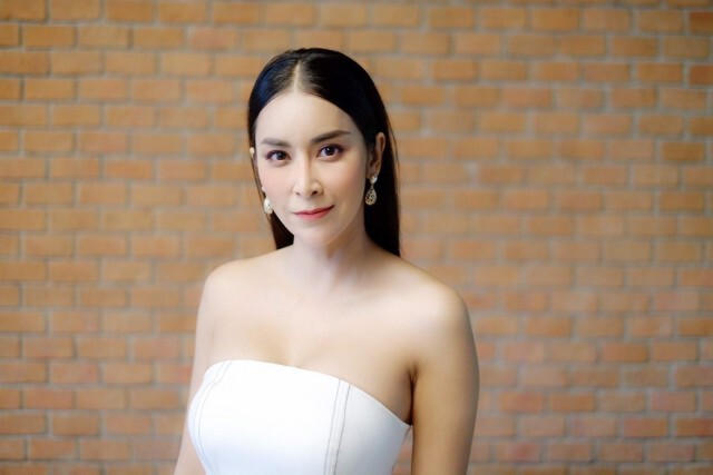 สุดเดือด! "ใหม่ สุคนธวา" ซัด "ซาร่า" หลังเห็น 6 ข้อเรียกร้อง ลั่นเรียกร้อง หรือ รีดไถ?