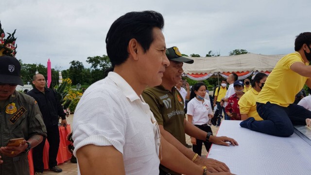 บิณฑ์ จัดพิธีบวงสรวงครบรอบ 167 ปี ร.5