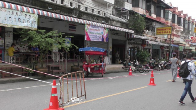พ่อค้าหมูทำปืนลั่นใส่หน้าอกตัวเองดับ