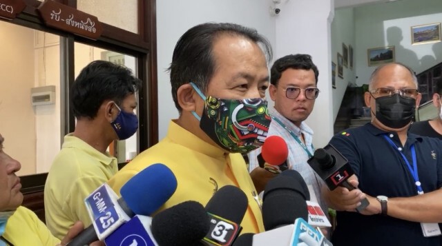 กรมศิลป์ฯ เตรียมเอาผิดม็อบทำลายโบราณสถาน