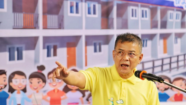 พัฒนาที่อยู่อาศัยชุมชนริมคลองเปรมประชากร