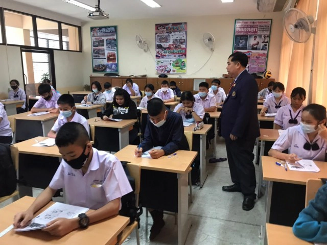 โรงเรียนดังโคราชหนุน สพฐ.รับ นร.ไม่เกิน ห้องละ 40 คน