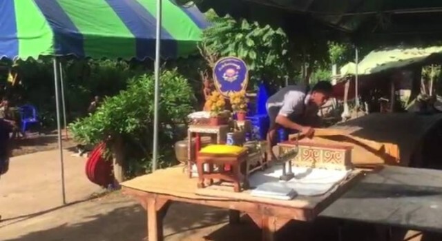ลูกสาวเมาจับพ่อหัวโขกก่อนชกดับ