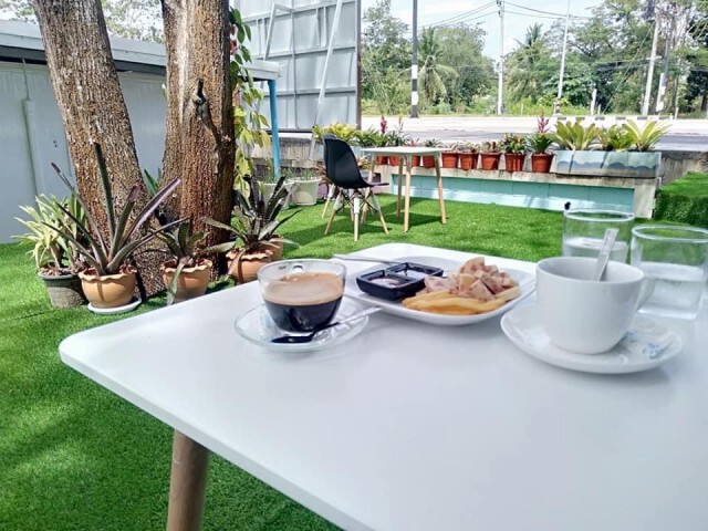"สังวาลย์วิท5สคูลคาเฟ่" จิบกาแฟแลเครื่องบิน