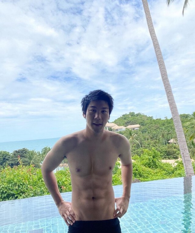 "ไฮโซแชมป์" โพสต์ขอบคุณบิ๊กทหารส่งกระเช้ามาเยี่ยม