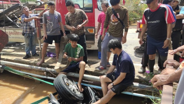 จีพีเอส! ทำพิษ เลี้ยวผิดร่วงตกคลอง-3ชีวิตหวิดม้วย