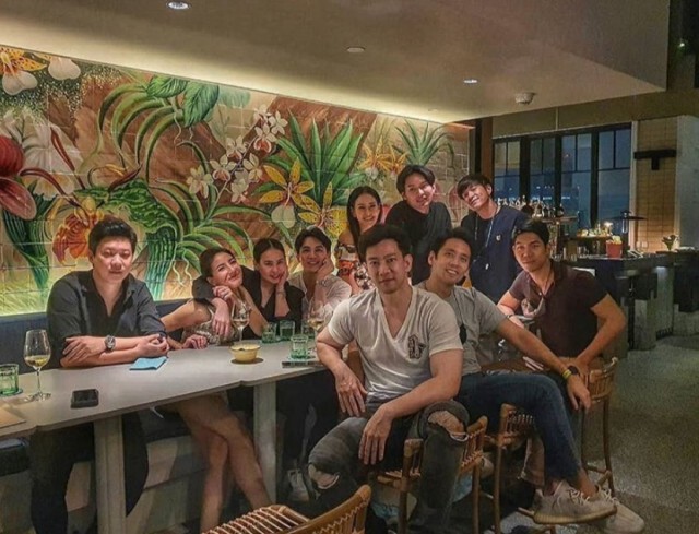 อดีตสามี น้ำหวาน The Face  ร่วมโต๊ะดินเนอร์กับ รัศมีแข หนิงแซวได้พล็อตทำบทเพิ่ม