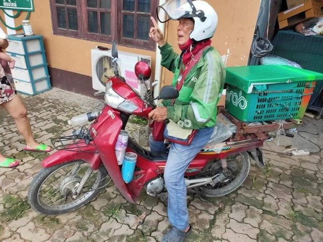 ลุงแก้ว ขับแกร็บหลงทางโดนลูกค้าย่ำยีด่ากราด รอบข้างได้ยินจุกอก ลั่นอย่าด่าใครเพราะหิว