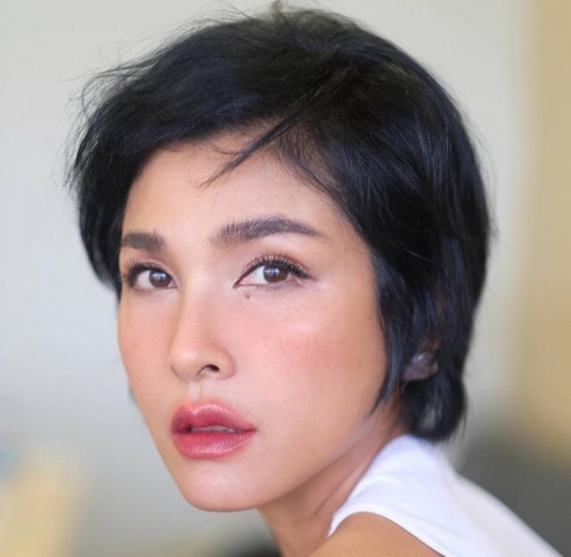 ลุคใหม่ "หน่อย บุษกร" ทำเอาสามีค้างนึกว่าสาวเกาหลีที่ไหน!