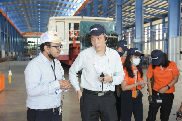 MEA เยี่ยมชมรถ E-bus เดินหน้าความร่วมมือหนุน ขสมก. ดัดแปลงรถเมล์เก่าเป็นรถโดยสารไฟฟ้า