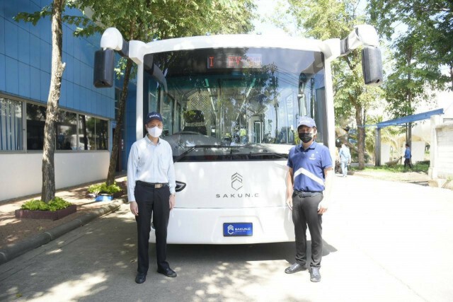 MEA เยี่ยมชมรถ E-bus เดินหน้าความร่วมมือหนุน ขสมก. ดัดแปลงรถเมล์เก่าเป็นรถโดยสารไฟฟ้า